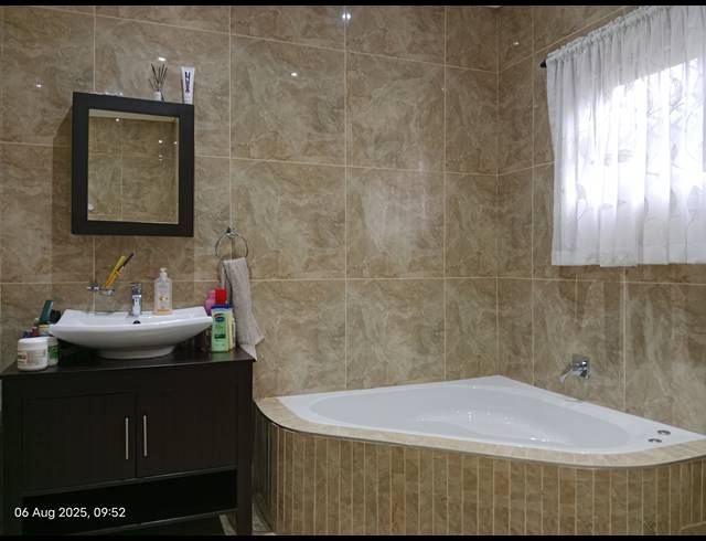 4 BEDROOM HOUSE FOR SALE IN NORTHDALE